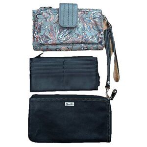 Two‎ Wallets Wristlets Women’s SAKROOTS and BUXTON